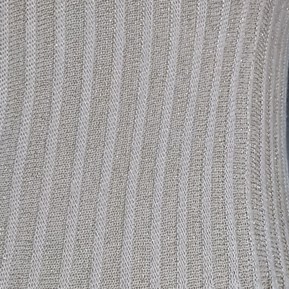 Vintage Shimmery pleated ivory flutter sleeve dress - Picture 6 of 7